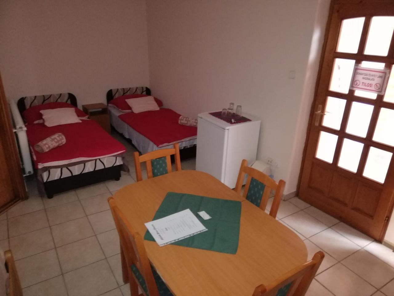 Rakoczi Panzio Hotell Debrecen Eksteriør bilde